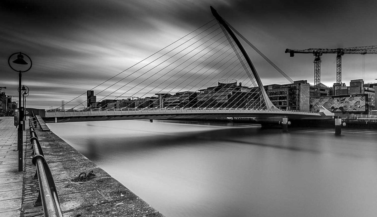 Beckett Bridge à Dublin en Irlande